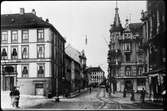 Vy över Smaastrandgaten i Bergen före branden 1916.