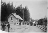 Stavsjö station. Senare skulle namnet ändras till Stavsjö bruk