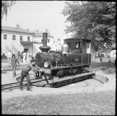 På vändskivan ses Östra Södermanlands Järnväg, ÖSlJ Stafsjö Järnväg lok 2 