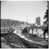 Aktiebolaget Stockholms Spårvägar, SS spårvagn linje 12 på viadukten över Drottningvägen.