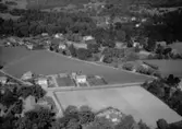 Flygfoto över en ort i Jönköpings län. Nr 1070/1961