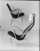 2 ST STOLAR FÖR ANNONS I KONTUR