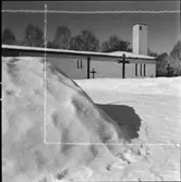 KREMATORIUM I MORA
EXT. INT.