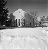 KREMATORIUM I MORA
EXT. INT.