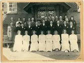 Vänersborg. Elfsborgs läns Dövstumskola, senare Vänerskolan. Gruppbild, konfirmation