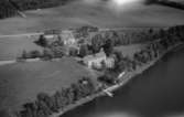 Flygfoto över Sunds Herrgård i Jönköpings kommun. Nr 1179/1962