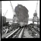 Dop och sjösättning av fartyget 155 M/S Aase Thordén.