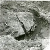 Ramnäs sn, Surahammar.
Aspbacken. Provgrävning. 1985.