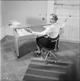 ETAPPMÖBLER TAGNING MED MODELL