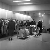 Sands modeaffär.
6 mars 1959.