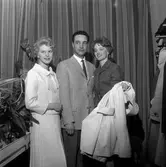 Centrum mannekänguppvisning.
26 mars 1959.