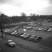 Alla busstationer under ett tak.
7 april 1959.