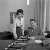 Backfisch, annonssida. 
20 april 1959.