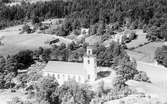 Öja kyrka uppfördes 1852-54 en kilometer väster om den gamla kyrkplatsen. Den gamla medeltida kyrkan, från 1300-talet, hade länge ansetts för liten. Redan i början av 1840-talet beslutade man uppföra en ny kyrka. 
Tvist om kyrkans placering ledde till att bygget försenades. Den 9 september 1855 kunde den nya kyrkan i nyklassicistisk stil invigas av biskop Christofer Isaac Heurlin.