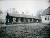 Skultuna sn, Västerås, Berga.
F.d. kaptensboställe, 1919.