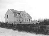 Årtalet 1920 på framsidan.