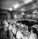 Reportage från pappersbruket Papyrus pressvisning i Mölndal, 29/8 1955.