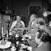 Reportage från pappersbruket Papyrus pressvisning i Mölndal, 29/8 1955.