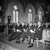 Utdelning av minnesgåvan vid pappersbruket Papyrus 60-årsjubileum. Mölndals kyrka, 24/9 1955.