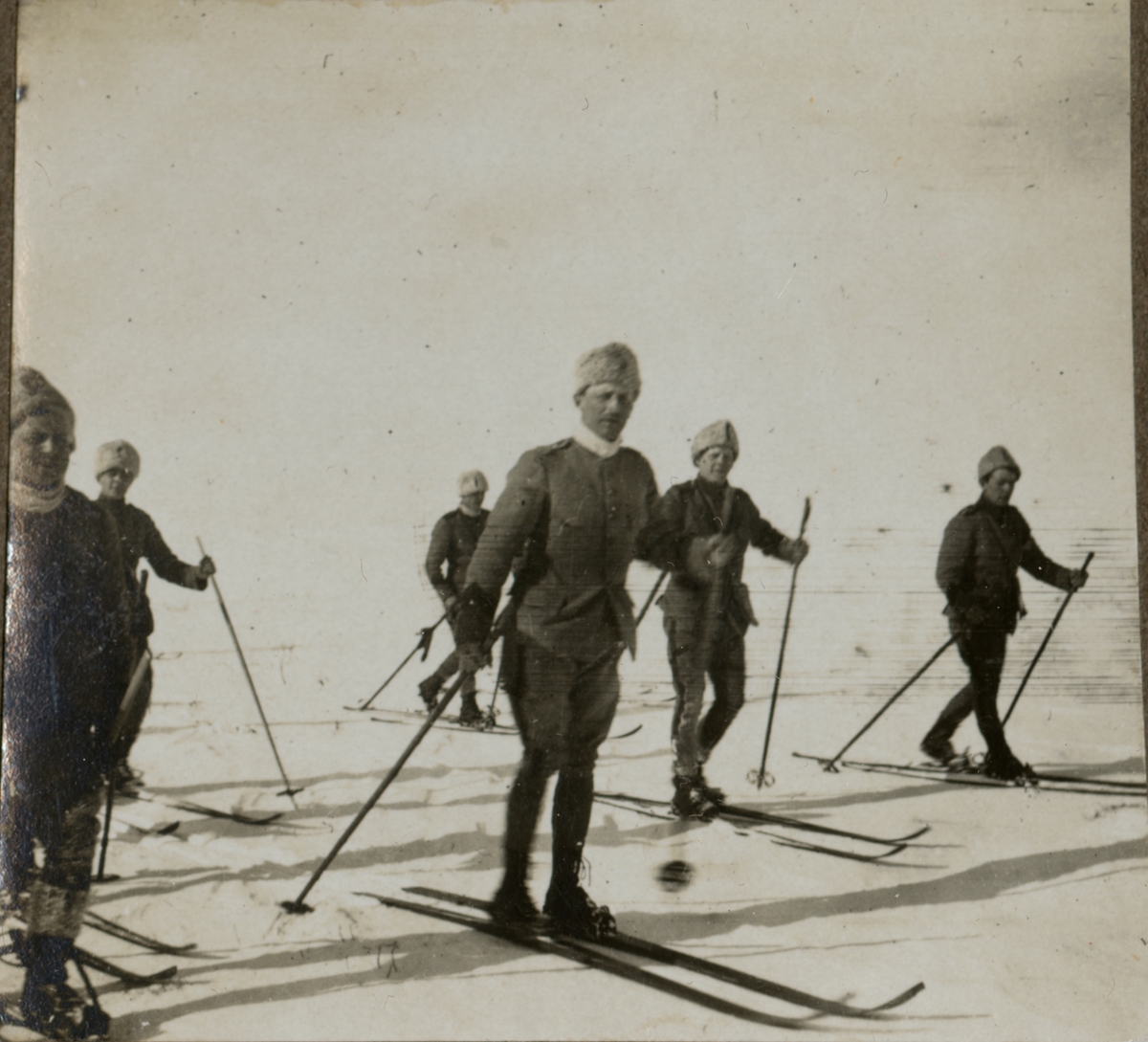 Sigrid Sjöström, Soldiers on skis.