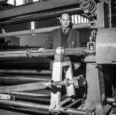 Spindel till kartongmaskinerna på pappersbruket Papyrus i Mölndal, 16/2 1963. Ny konstruktion av förman Idor Johansson.
