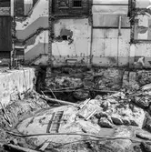 Schaktning vid byggnad nr 9 på pappersbruket Papyrus i Mölndal, 25/8 1964.