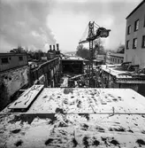 Gjutning vid byggnad nr 9 på pappersbruket Papyrus i Mölndal, 18/2 1965.