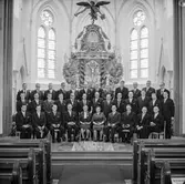 Utdelning av pappersbruket Papyrus minnesgåva 1965. Mölndals kyrka, 9/11 1965