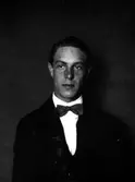 John Liedholms glasplåtssamling. Han själv.