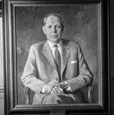 Porträttmålning av Hans Hulthén. Disponent vid aktiebolaget Papyrus 1942-1967.