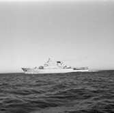 Carlskrona
Minfartyget Carlskrona till sjöss\\\\anm. neg ingår i en sesrie om 12 st varav endast det första\\V 100742 scannats/gp