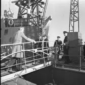 Malmö
Överlämnandet av kustkorvetten Malmö\\\\annm. neg ingår i en serie om 13 st varav endast det första\\V 100980 scannats/gp