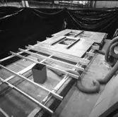 :: Stridsbåt 90 i plastverkstaden\\\\anm. neg ingår i en serie om 7 st där bara den första\\V 103785 scannats/gp