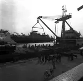 CG 27
Lyftning av CG 27 till lastfartyg