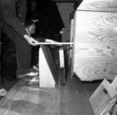 Modell
Modell av maskinrum till spicabåt, atrapp