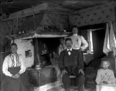 Lillhärad sn, Västerås.
Johan Gustav Wetter med familj i Svarvartorpet, Slagårda.