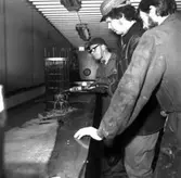 Springaren
Ubåten Springaren, förorening i oljepump\\\\anm. neg ingår i en serie om 3 st varav endast det första\\V 91677 scannats/gp