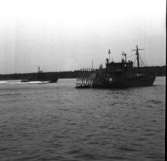 SAM 5
Provtur och leverans av svepkatamaranen nr 5\\\\anm. neg ingår i en serie om 27 st varav endast den första\\V 92580 scannats/gp