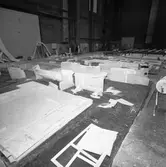 Norska Ses-en i plastverkstan och sektionstillverkning i flakhallen