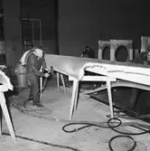 Norska Ses-en i flakhallen och plastverkstan