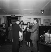 Bertil Blomstergren avtackas av marinen och Karlskrona kommun