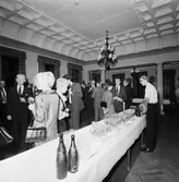 Bertil Blomstergren avtackas av marinen och Karlskrona kommun