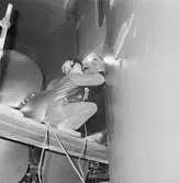 Arbetsbilder på Baltic Print i botten och maskinrum