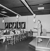 Arbetsplatsträffar VD H. Frisk, H. Hedman och B. Frennfeldt informerar