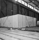 Arbetsbilder i skrovhallen