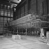 Arbetsbilder i skrovhallen