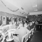 Pensionärer besöker varvet