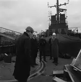 Besök av folk från FMV och UD H. Frisk ombord på M73 Koster