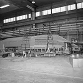 Stridsbåt CG13 i plastverkst.