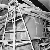 Tågfronten till höghastighetståg i plastv.